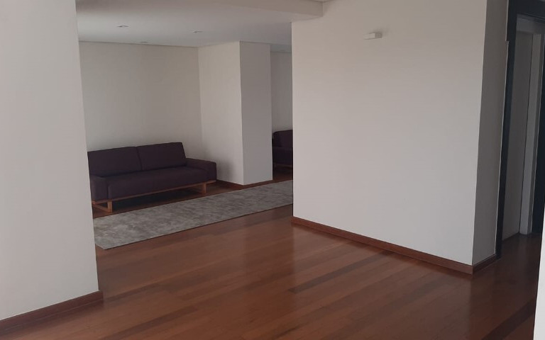 The Address Capote Valente