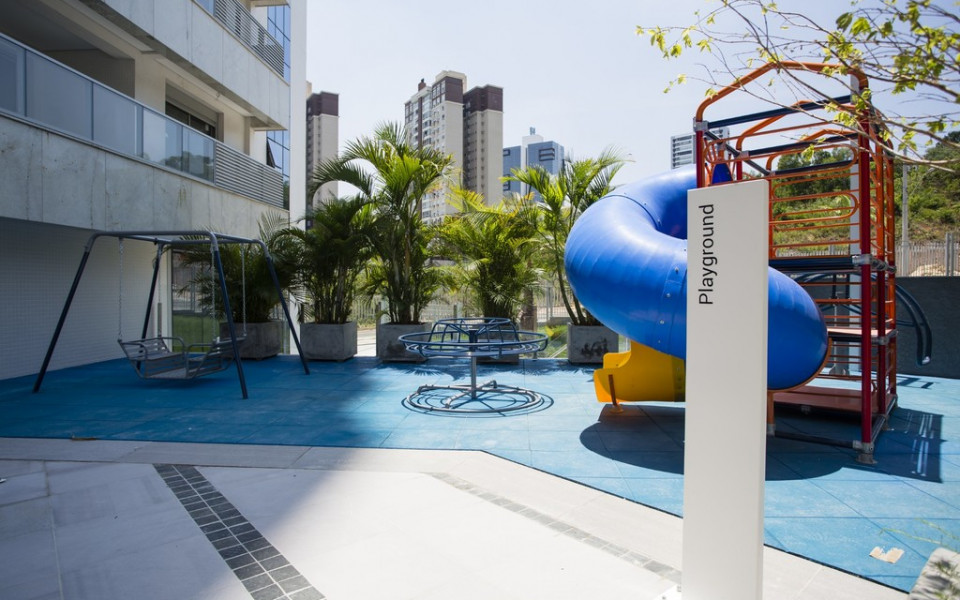 Trend Nova Carlos Gomes Residence