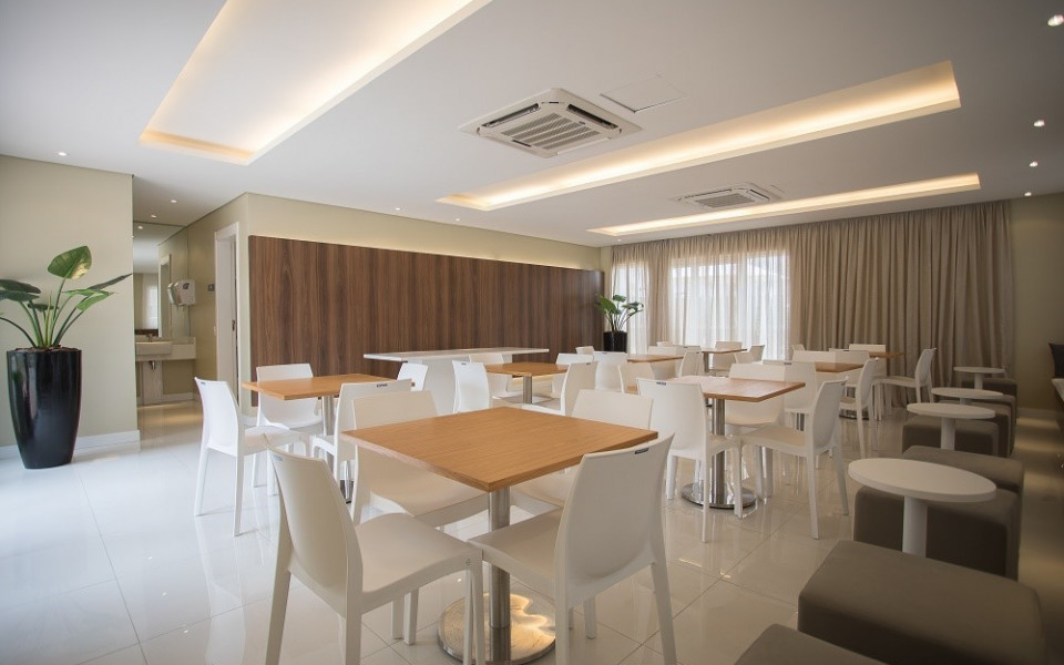 UP Barra Condomínio Clube