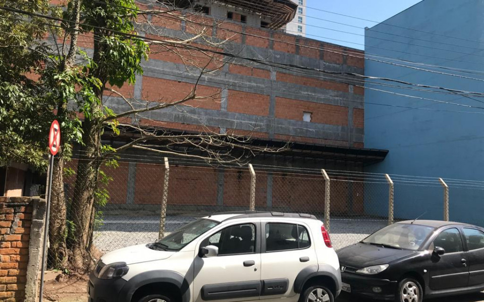 VR 3712 Terreno Lotes 20 e 32