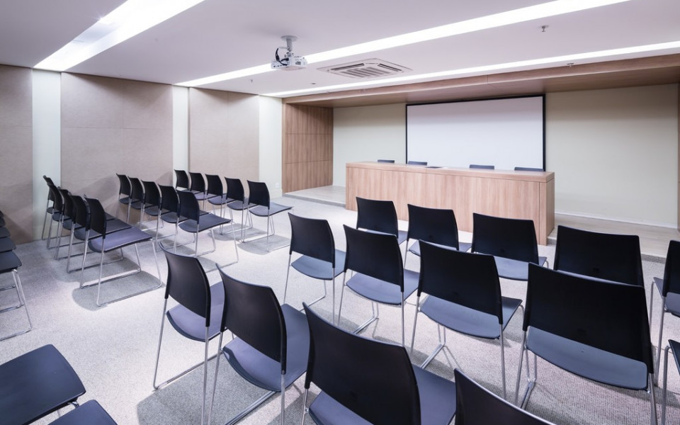 Walk Offices Praia de Belas