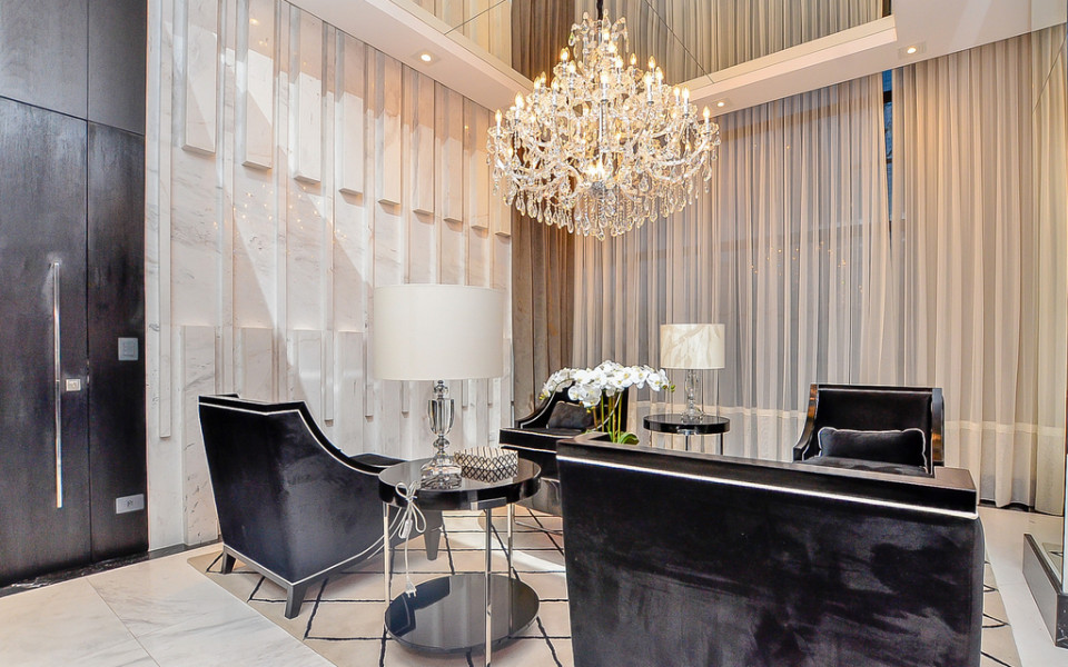 White Premium Living