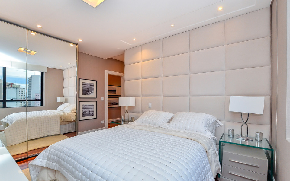 White Premium Living