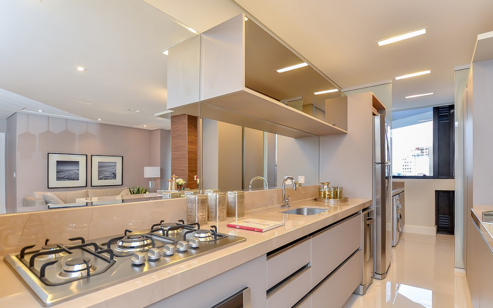 White Premium Living