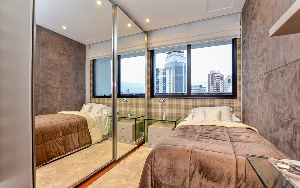 White Premium Living