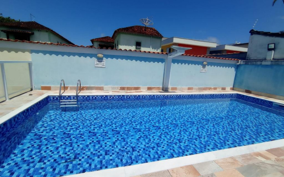 "Desfrute da tranquilidade em um charmoso Villagio litorâneo em Bertioga."