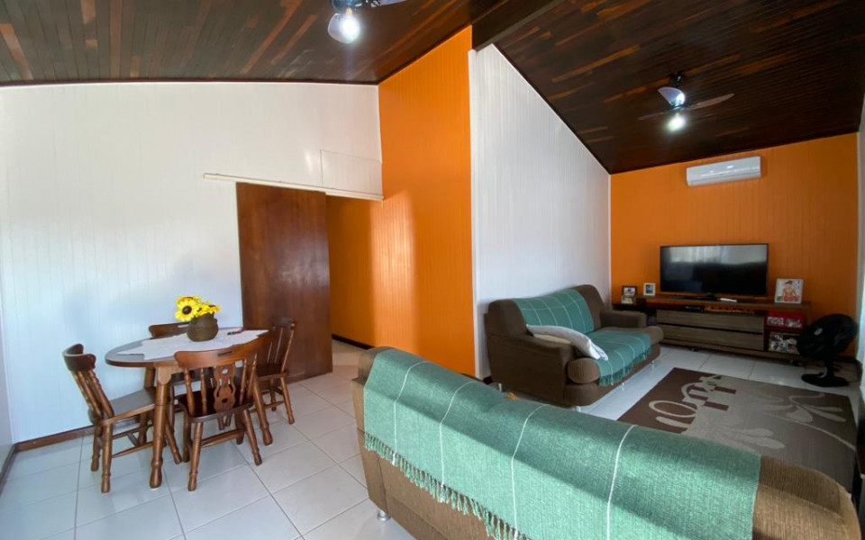 "Casa térrea encantadora: conforto , aconchego e praticidade em um só lugar!"