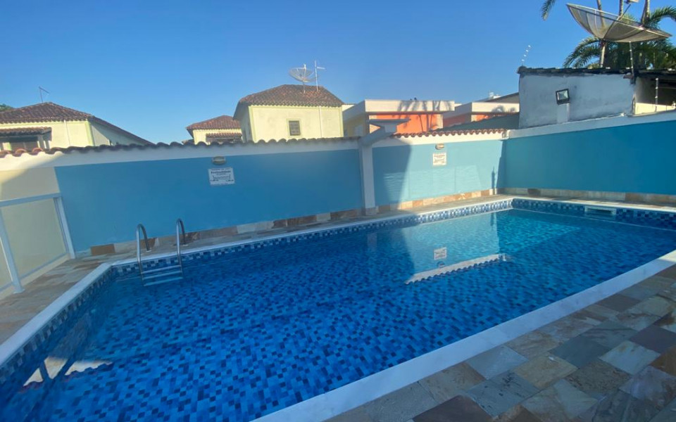 "Desfrute da tranquilidade em um charmoso Villagio litorâneo em Bertioga."