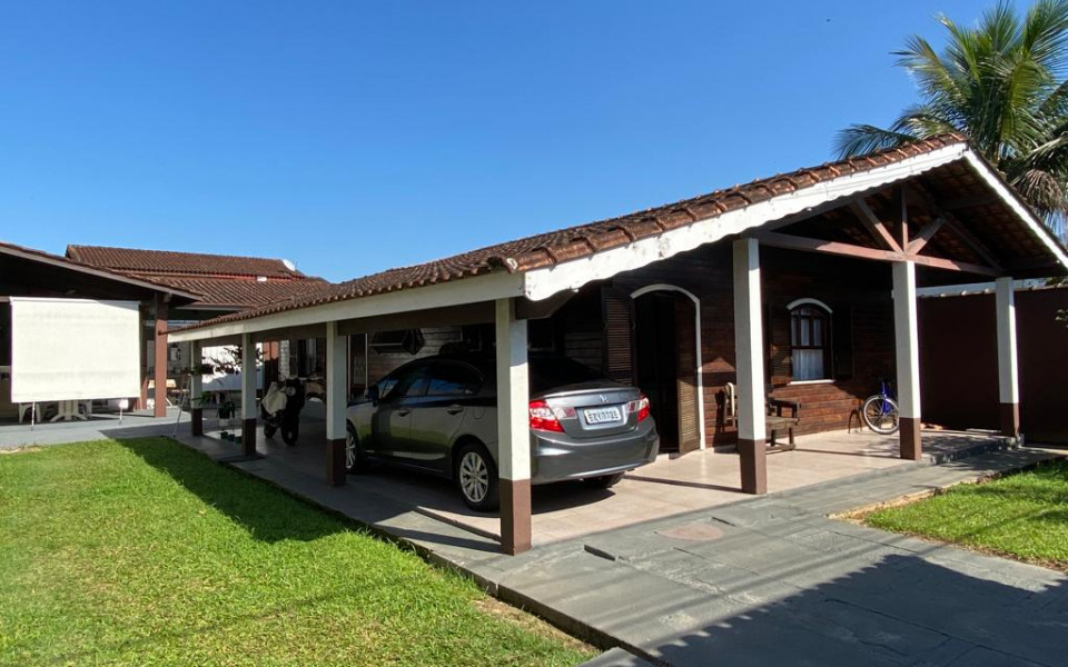 "Casa térrea encantadora: conforto , aconchego e praticidade em um só lugar!"