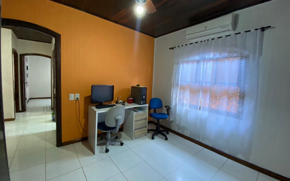 "Casa térrea encantadora: conforto , aconchego e praticidade em um só lugar!"