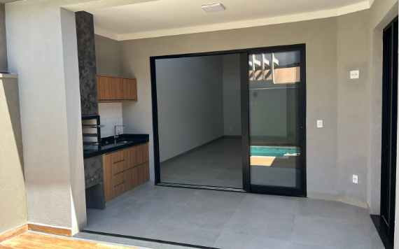 Casa à venda em Bonfim Paulista