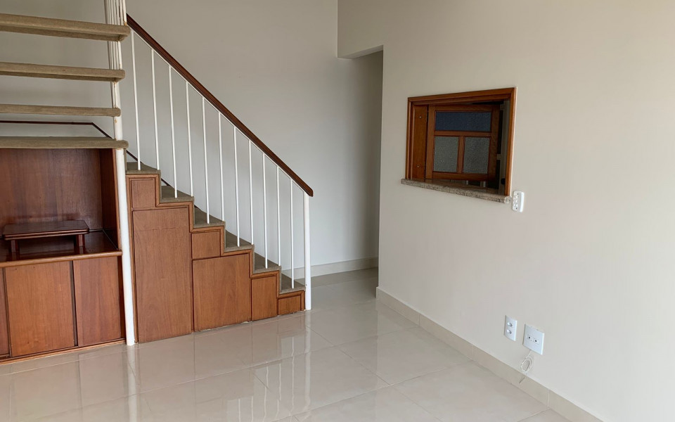 Duplex à venda em Centro