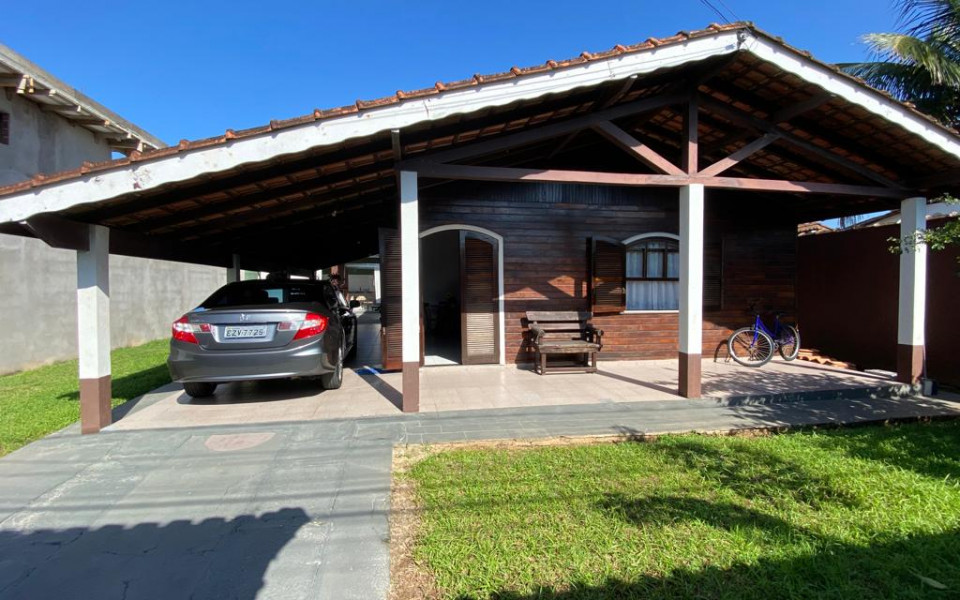 "Casa térrea encantadora: conforto , aconchego e praticidade em um só lugar!"