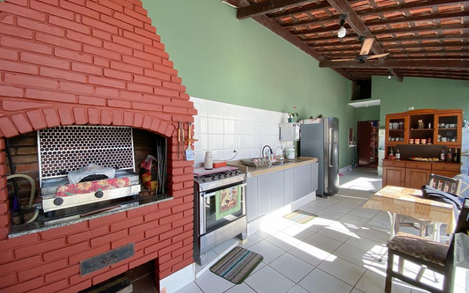 "Casa térrea encantadora: conforto , aconchego e praticidade em um só lugar!"